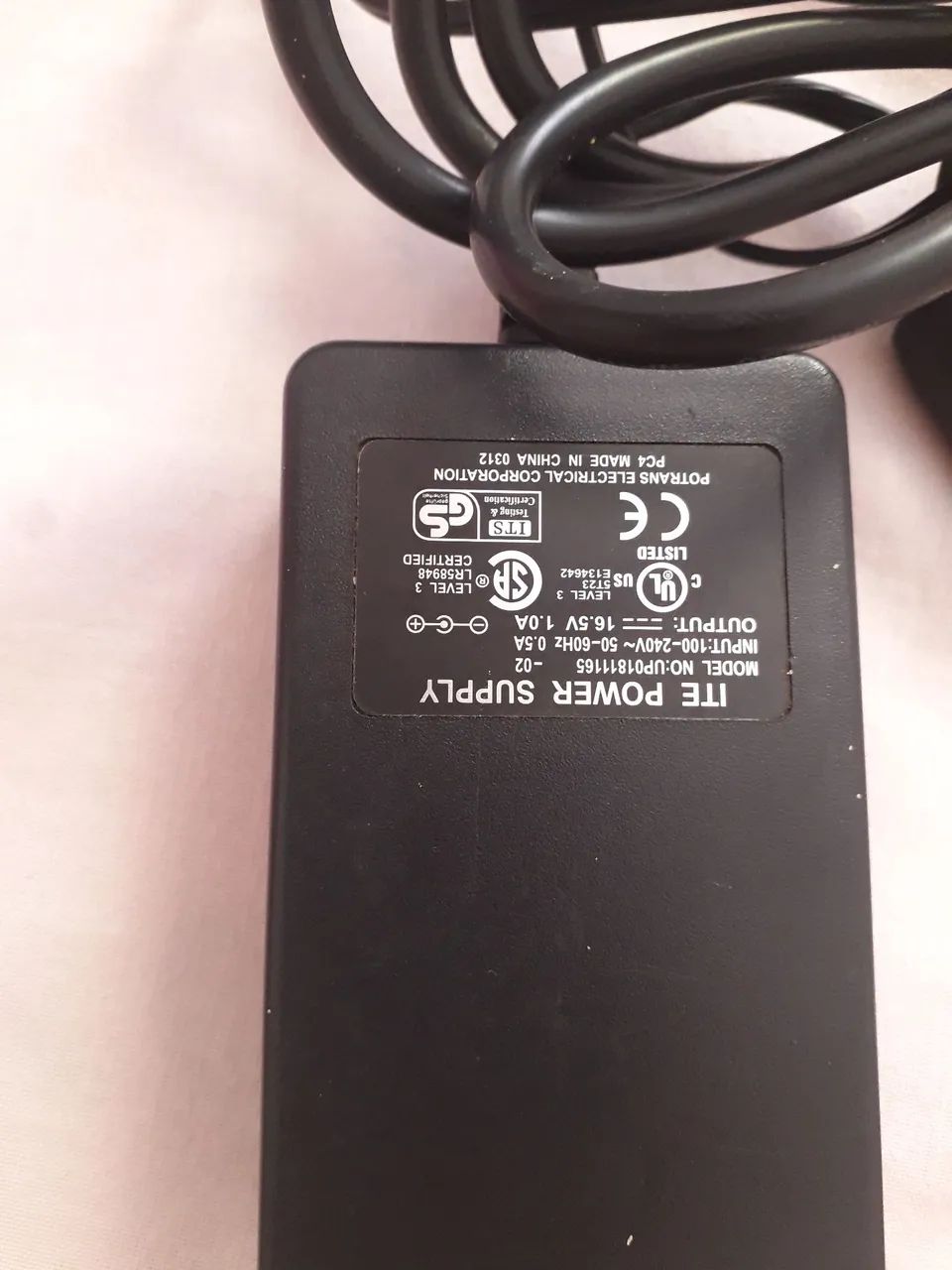 Fonte carregador Alimentação  ITE POWER SUPPLY - Usada
