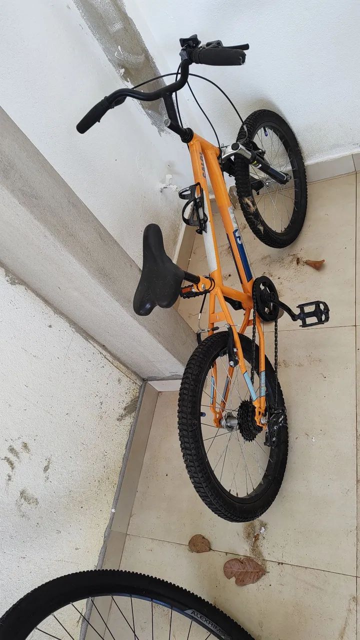 Bicicleta Caloi aro 20  - Foto 5