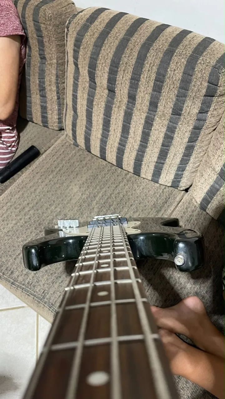 Baixo - Foto 3