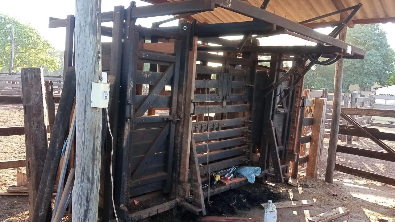 Tronco de contenção 