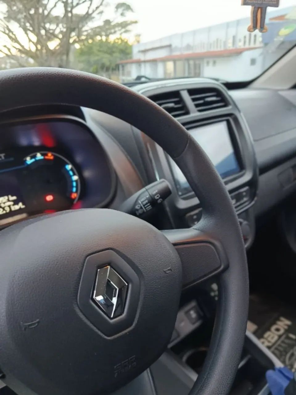 Renault Kwid Zen 1.0 Flex 12V 5P Mec. 2026 - Foto 3