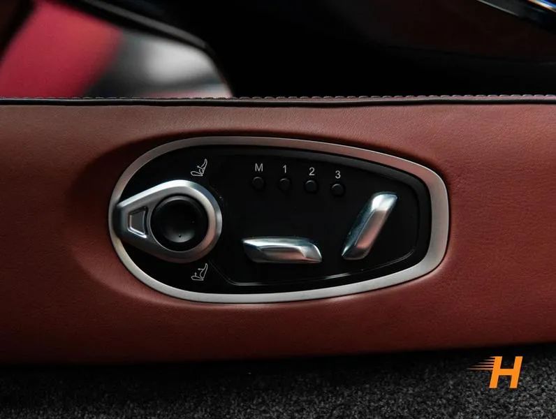 Aston Martin Vantage S 6.0 V12 565cv, foto 16 de 20