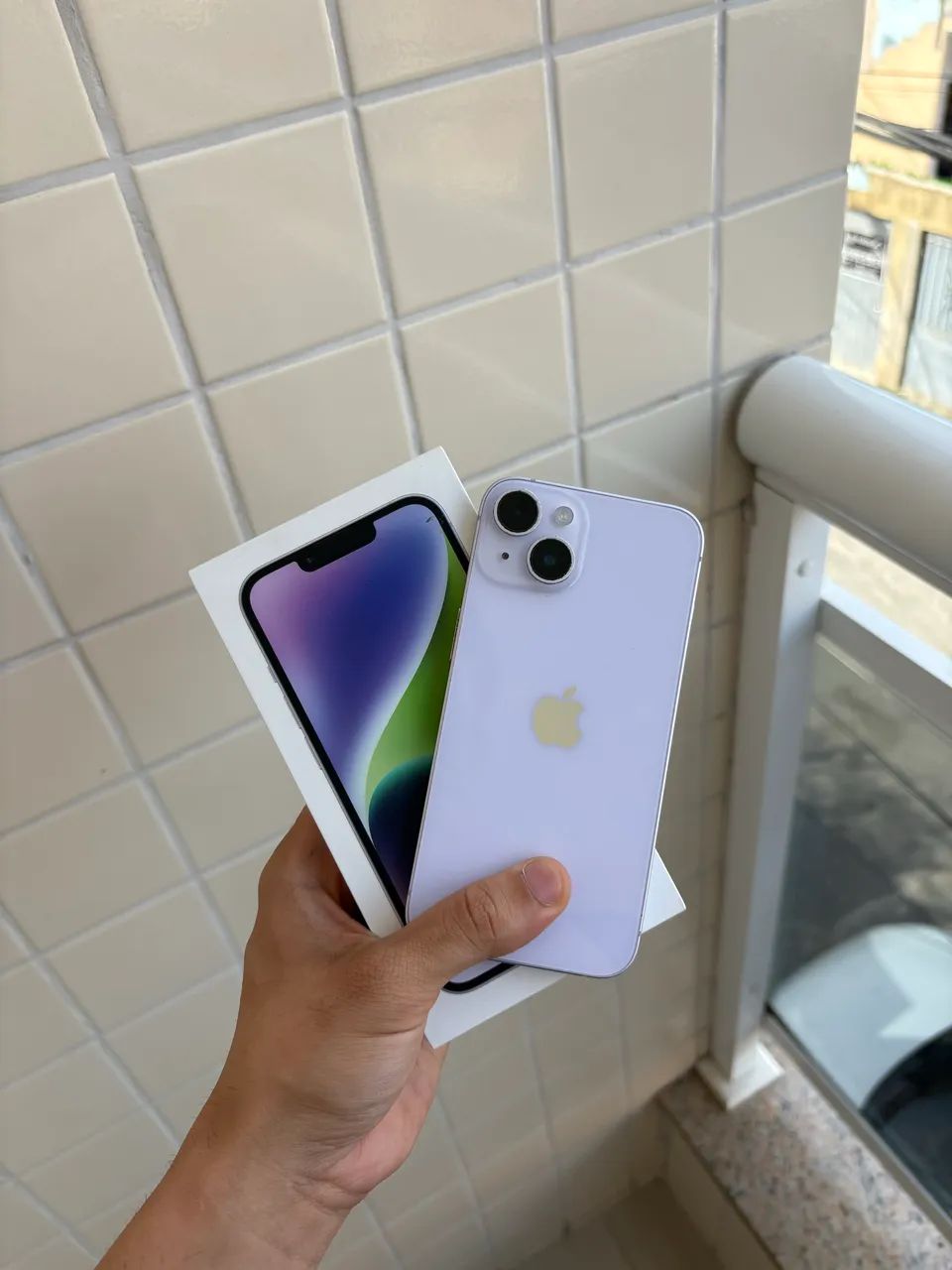 iPhone 14 128gb com caixa 