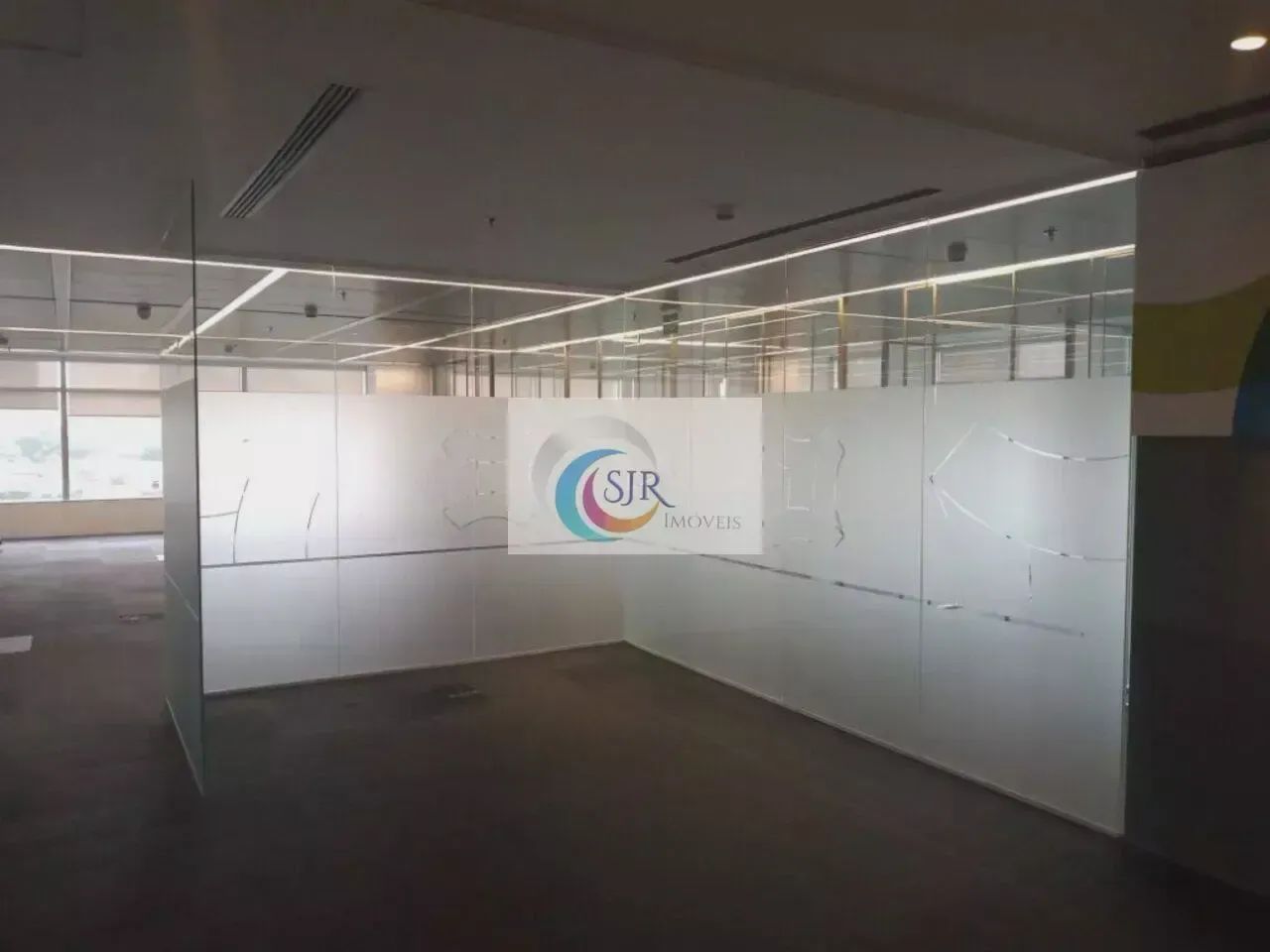 Laje comercial mobiliada de 1.411 m² com 50 vagas em PInheiros - Foto 5