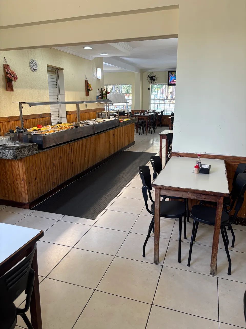 Vendo Restaurante Completo, em funcionamento - Excelente Ponto em BH - Foto 2