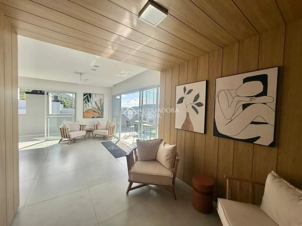 APARTAMENTO DUPLEX NOVO COM PÁTIO 1KM CAMPECHE - Foto 5