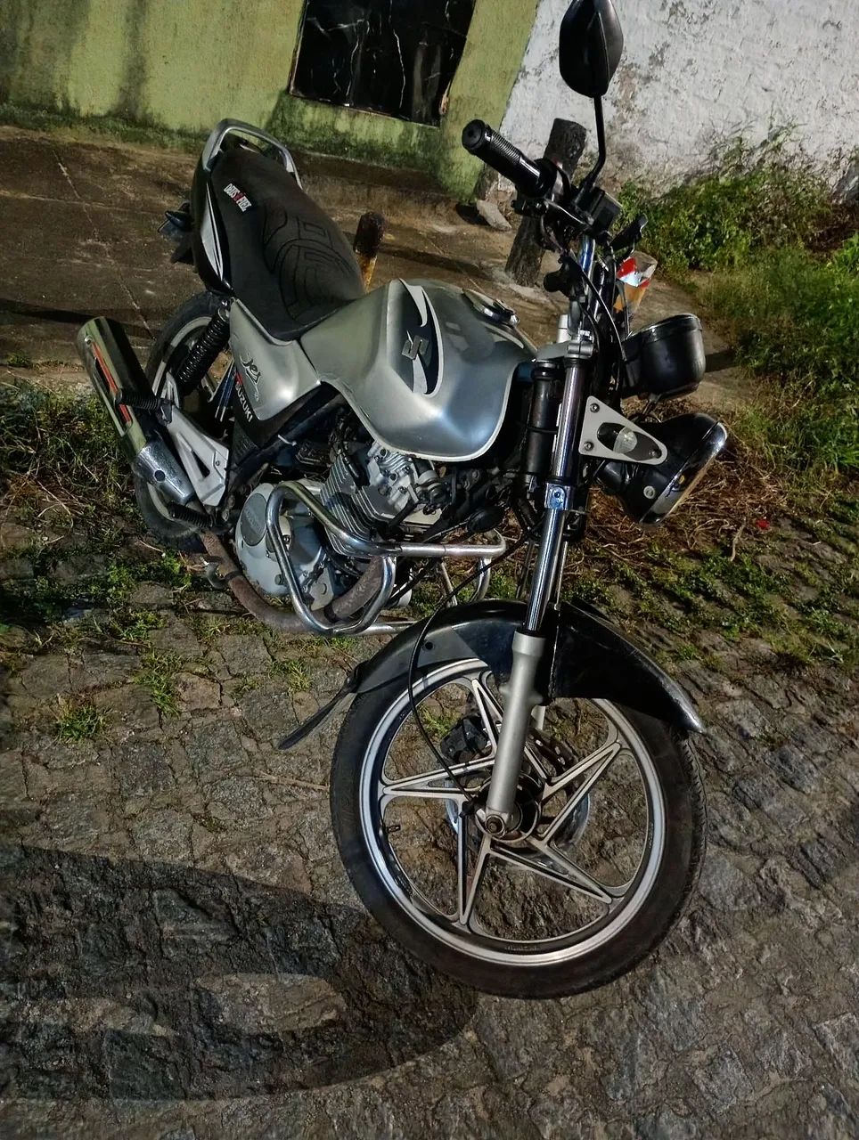 Suzuki  - Foto 2