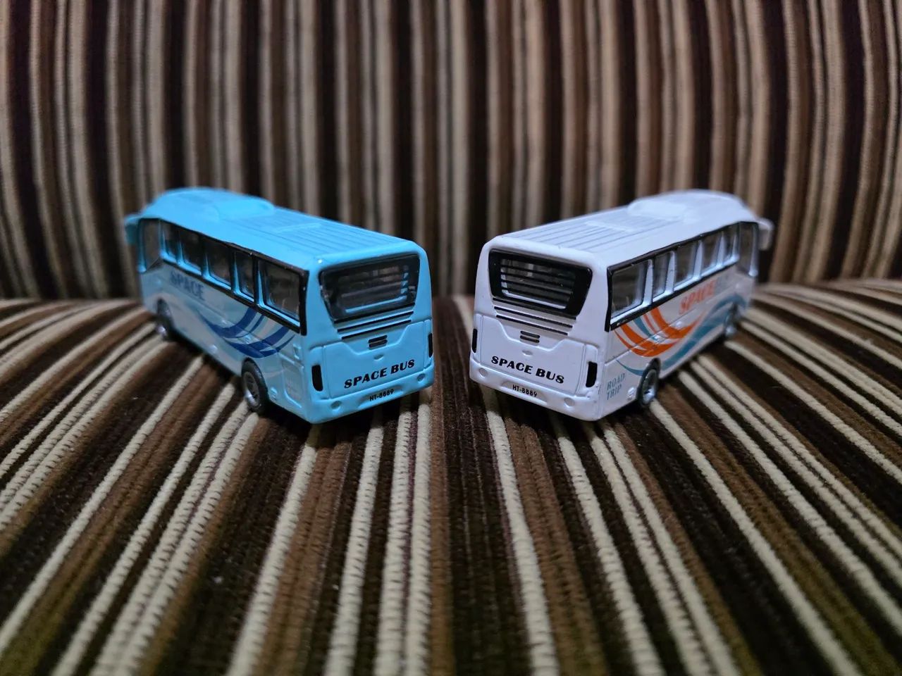 Ônibus HO, Ferromodelismo - trens - Foto 3