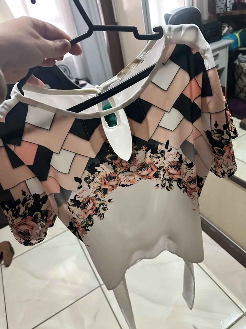 Blusa nova