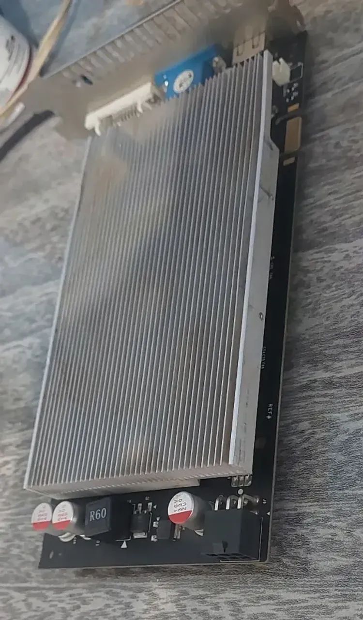 9800 GT - Foto 2
