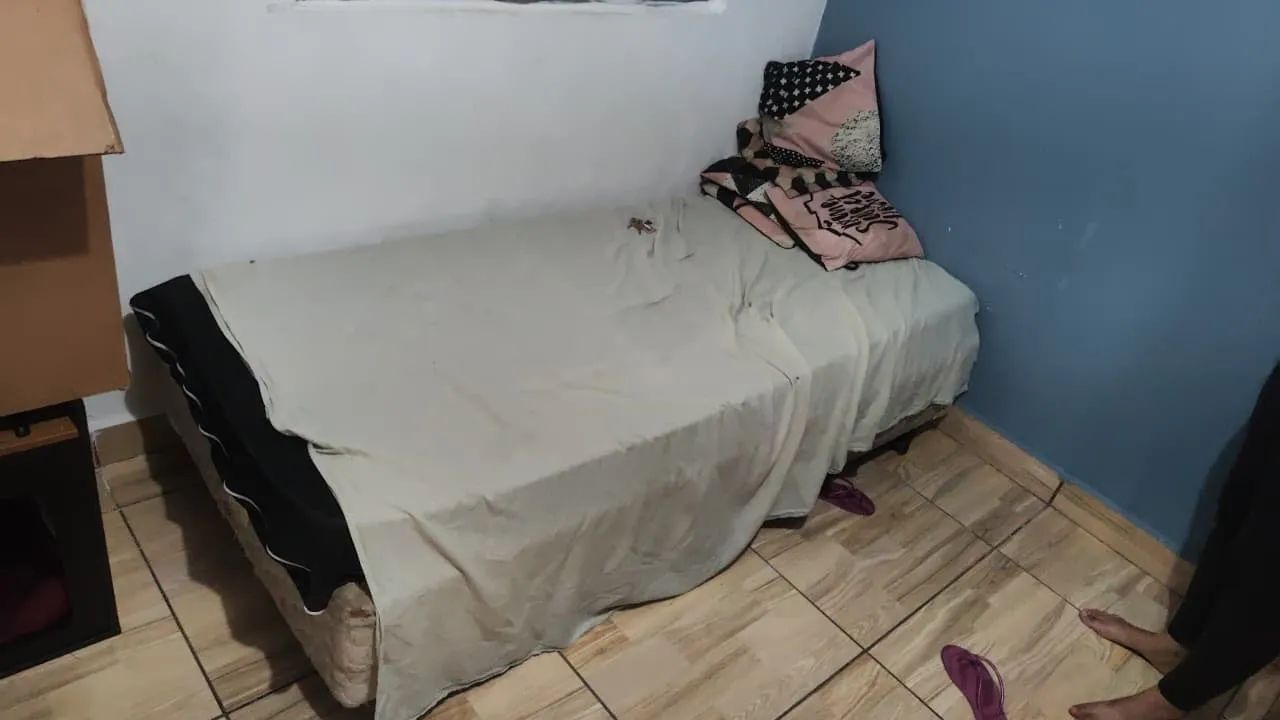 Cama de solteiro com colchão  - Foto 3