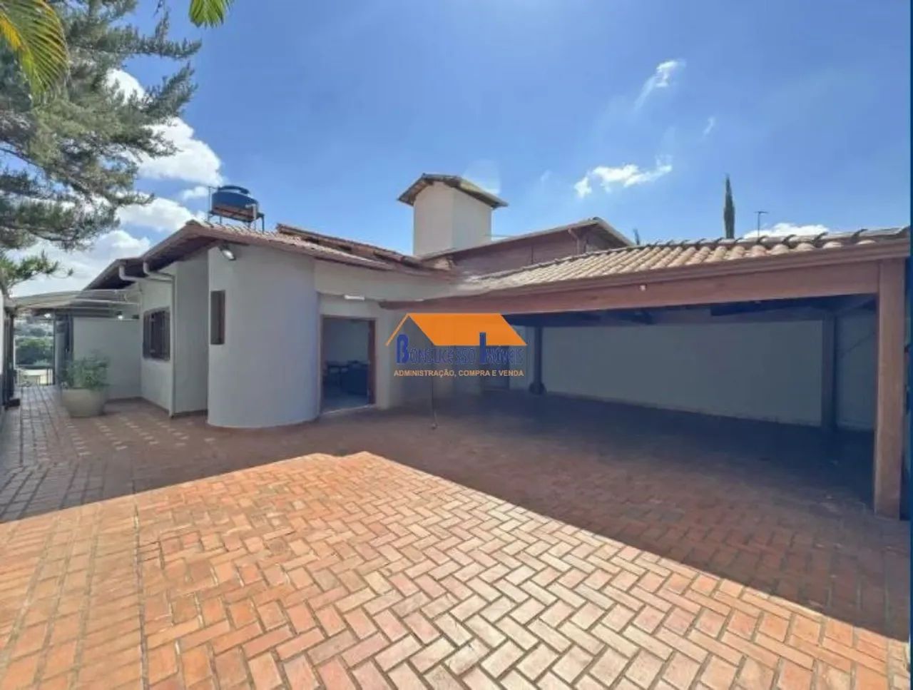 casa de 4 quartos, bairro Caiçaras em Belo Horioznte
