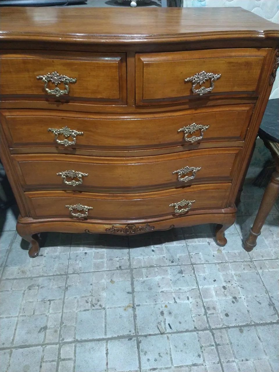 Cômoda chipandelli 