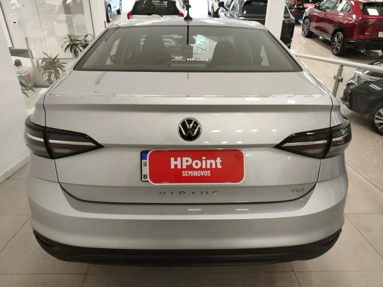 Volkswagen Virtus TSI 1.0 Flex 12V 4p Mec., foto 6 de 13