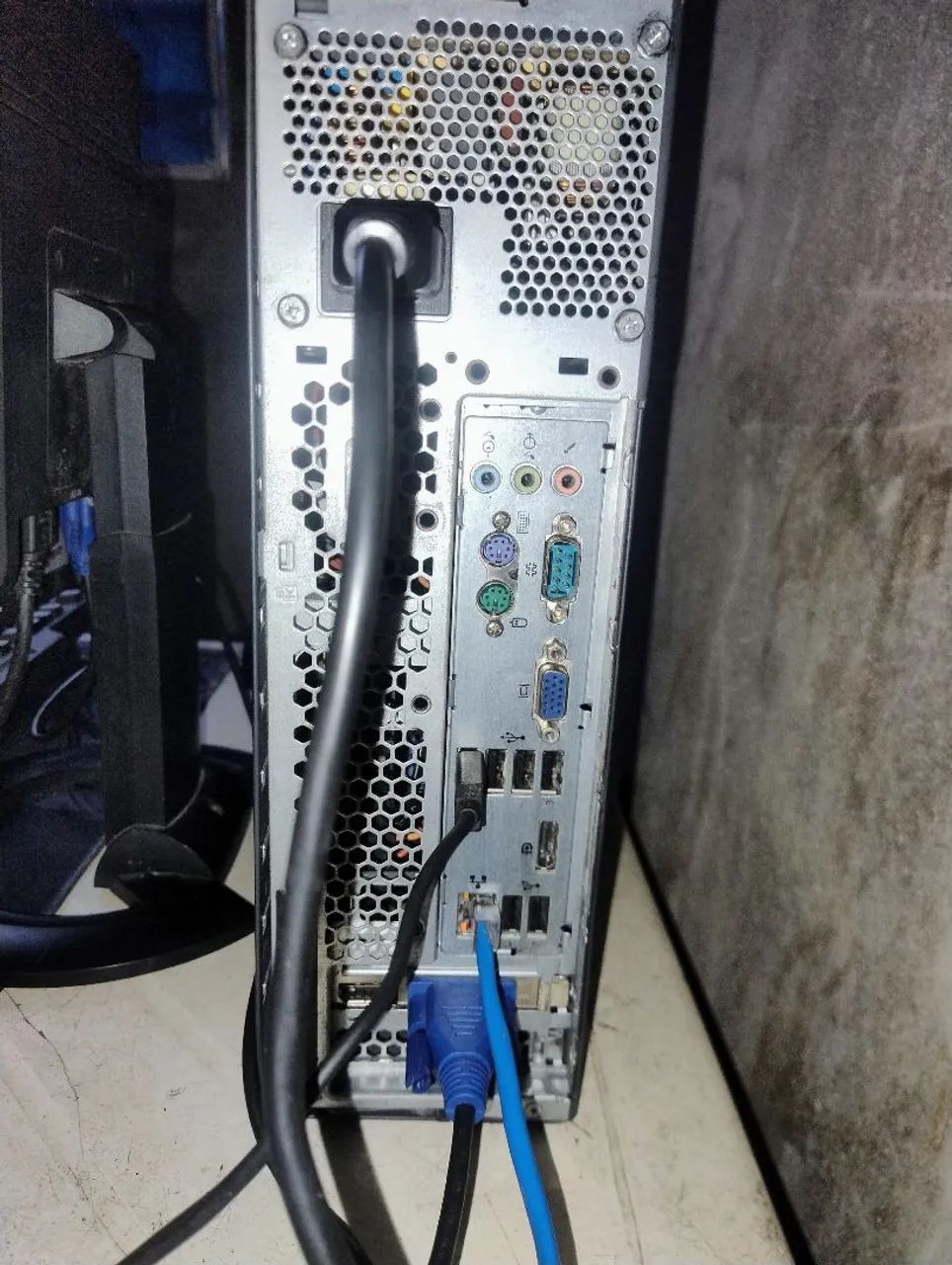 Pc Lenovo thinkcenter  - Foto 5
