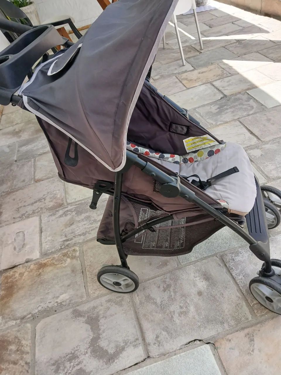 Carrinho para bebê, muito confortável e bem conservado - Foto 2