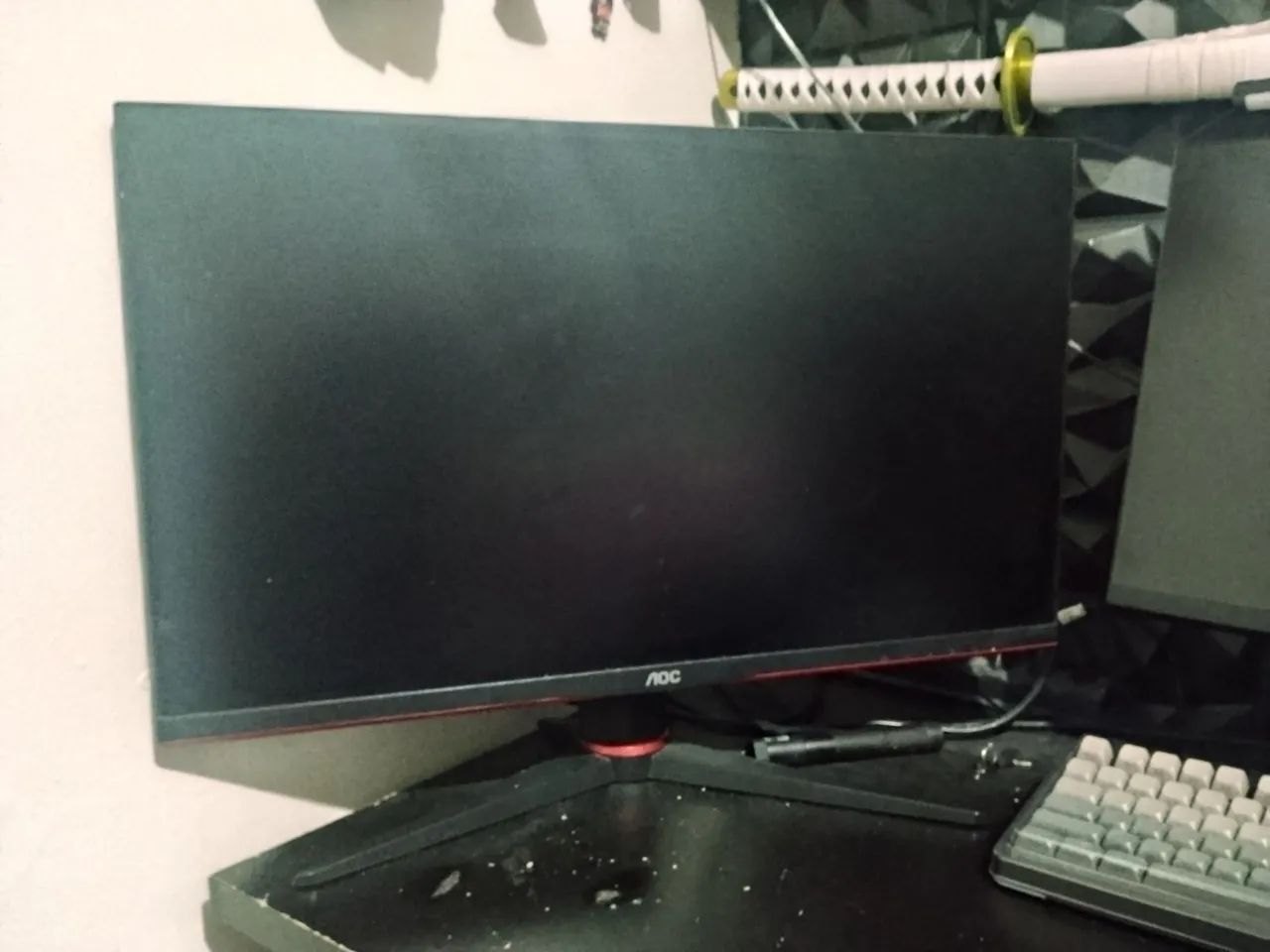 Monitor AOC hero 144hz - Foto 2