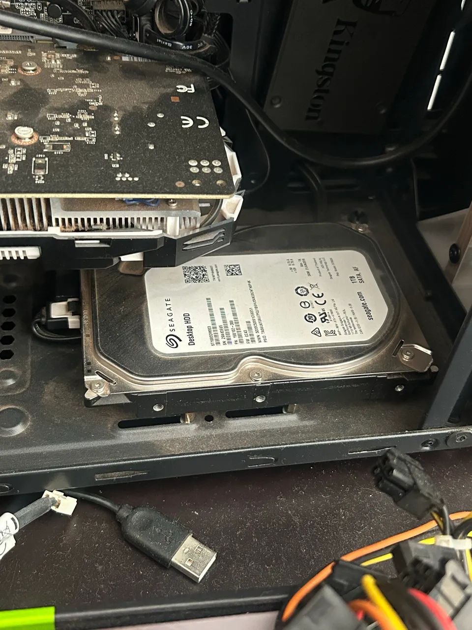 HD de 1 TB (Seagate Desktop 3.5")
