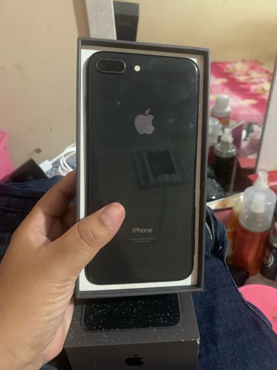 iPhone 8 Plus