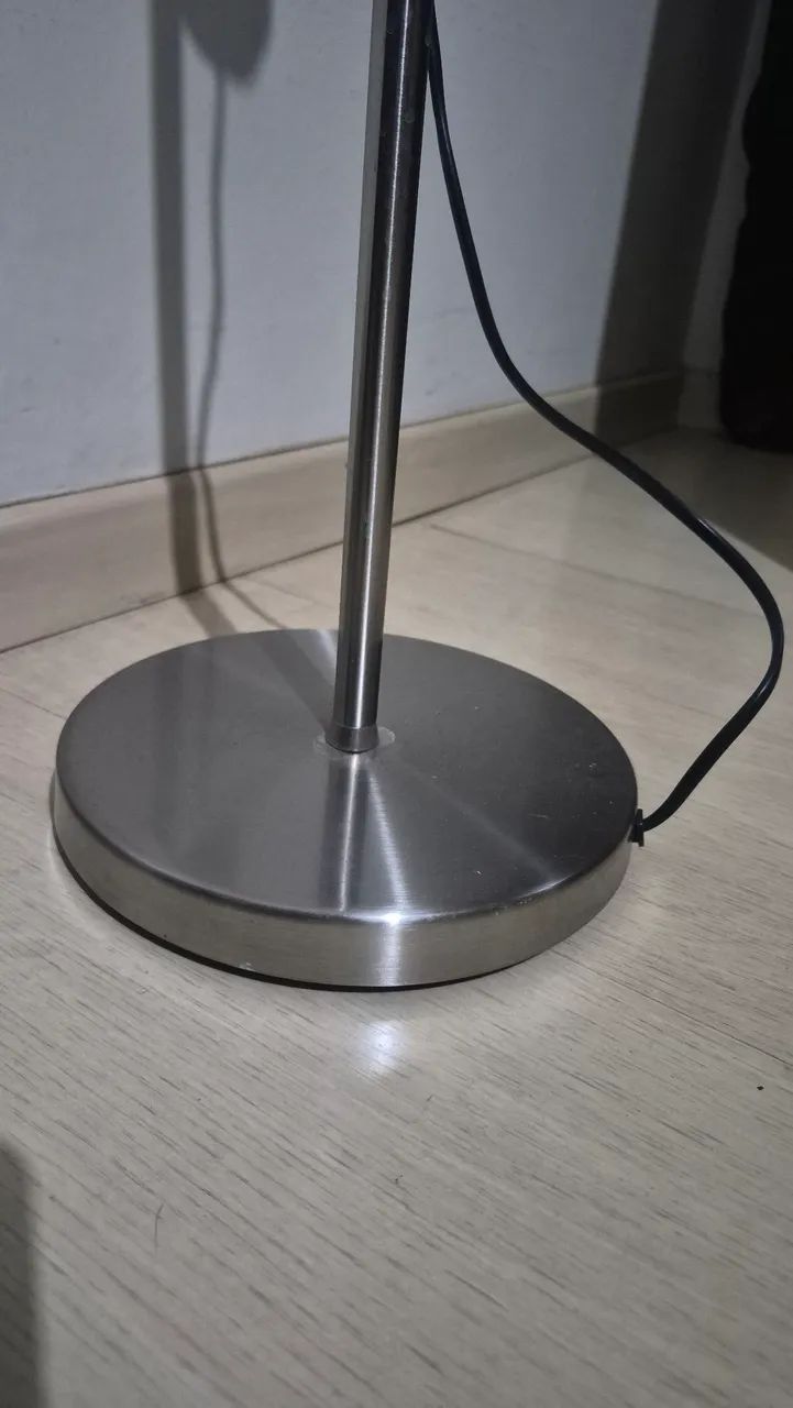 Luminária de Piso - Foto 3