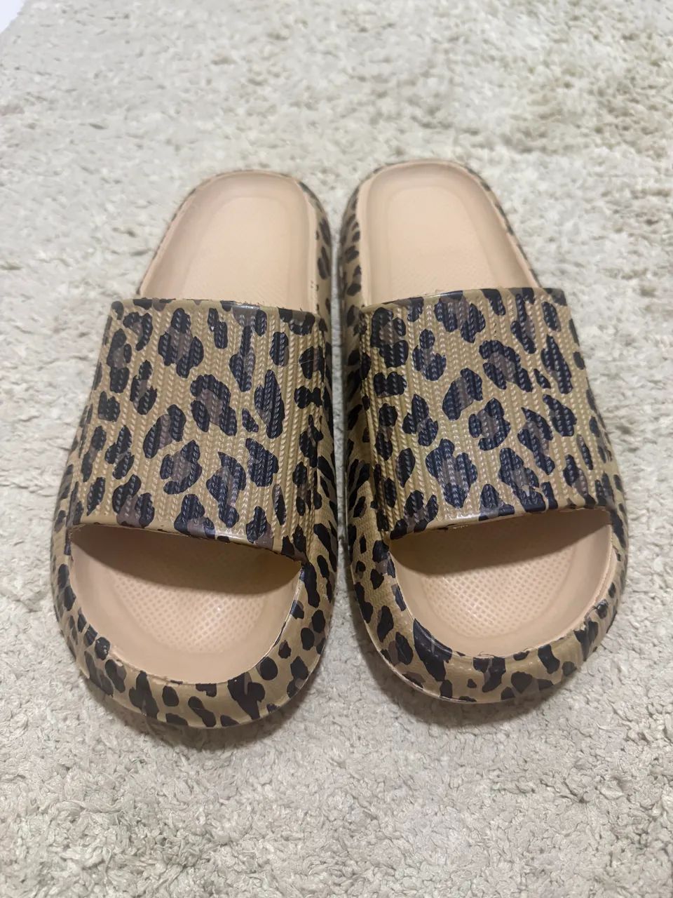 Chinelo Nuvem 
