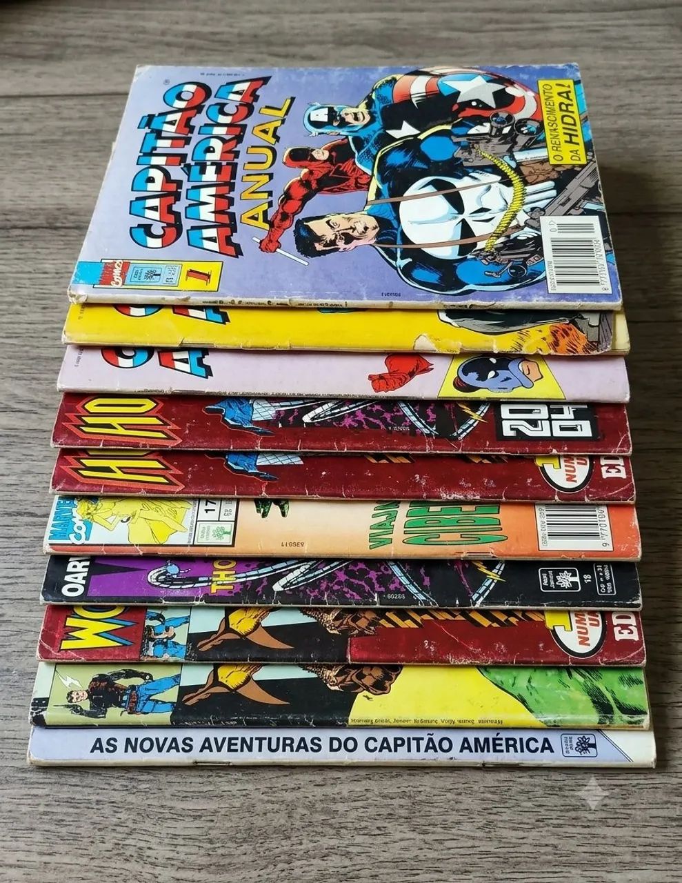 ? Lote de Gibis Marvel & DC - Editora Abril