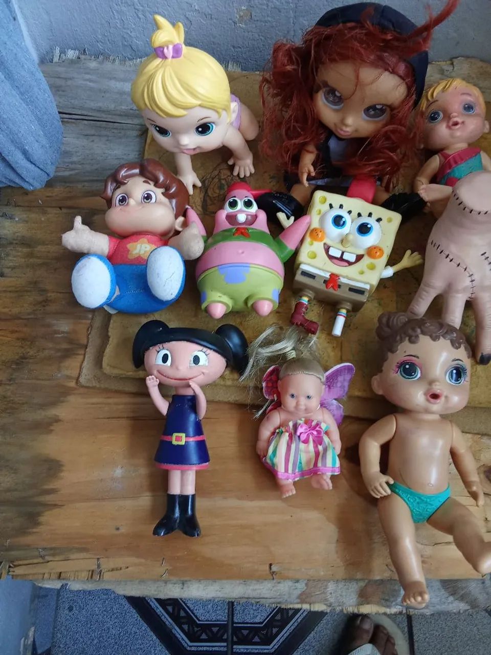 Lote de brinquedos diversos 