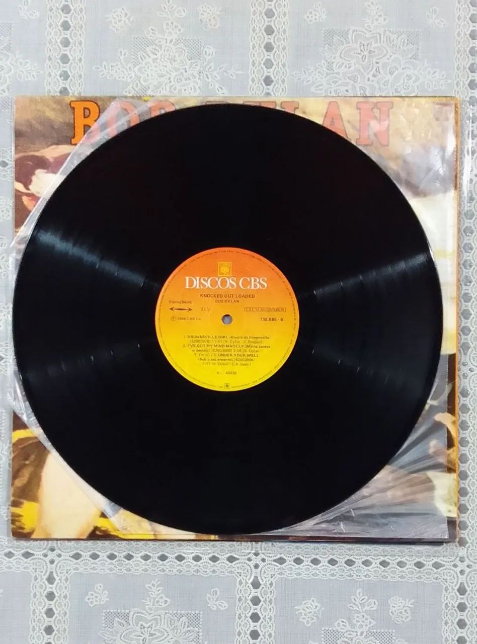 LP Knocked out loaded (1986) - Bob Dylan  - Foto 5