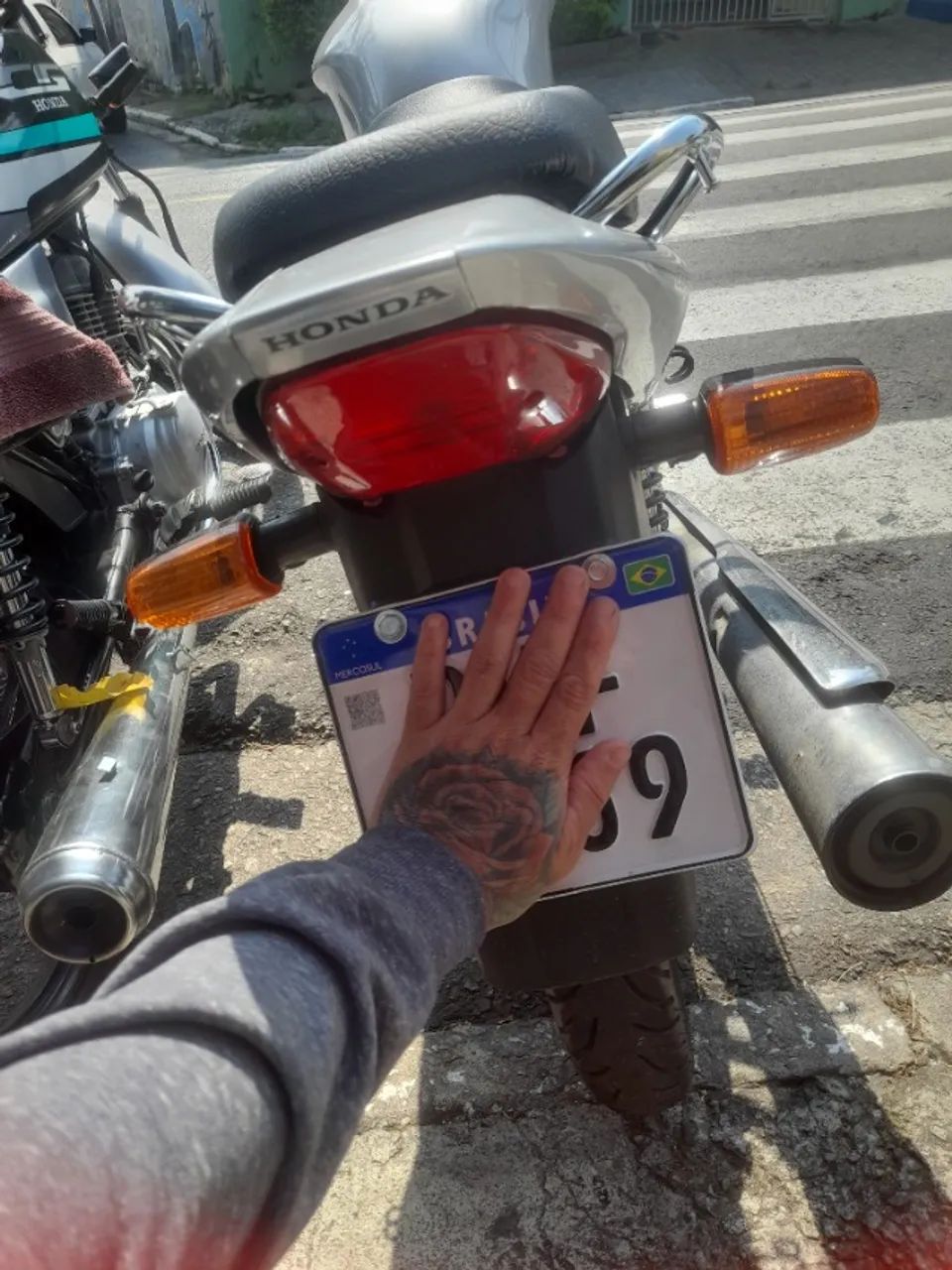 Cg 150  - Foto 2