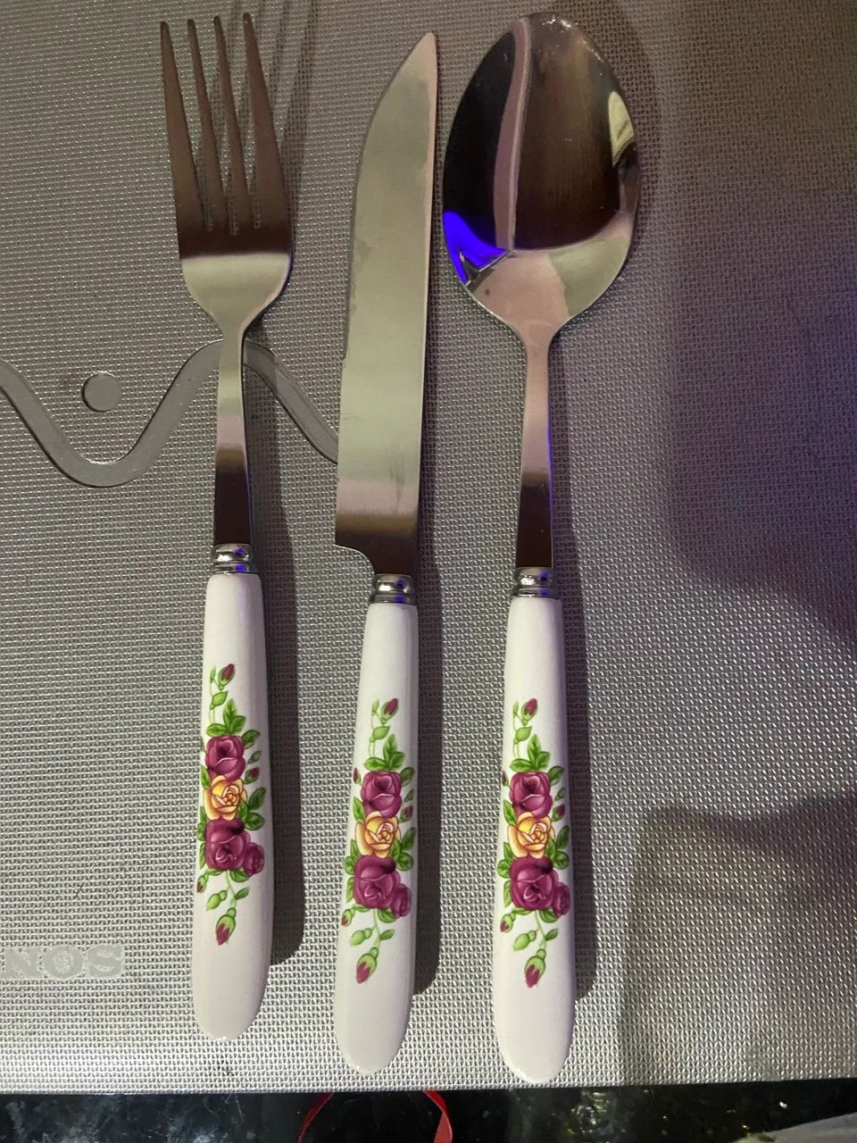 Kit de talheres 3 unidades cabo de porcelana floral