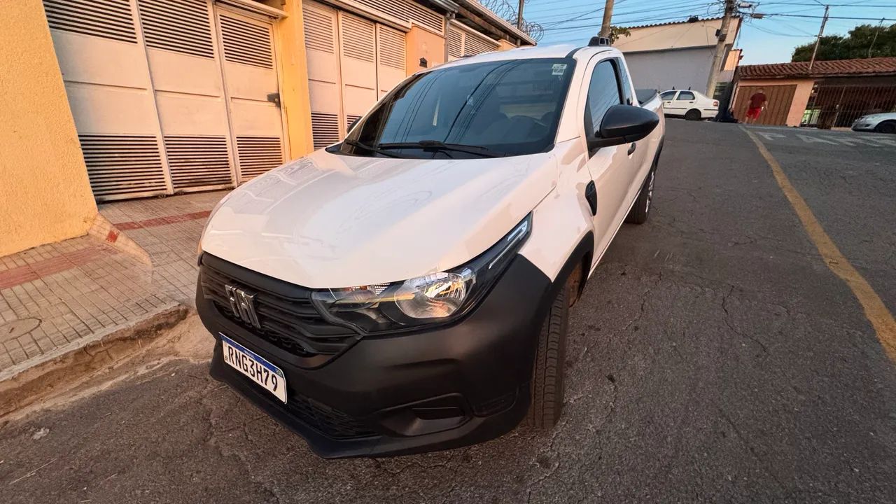 Fiat Strada Endurance 1.4 Flex 8V CS Plus 2022 - Foto 2