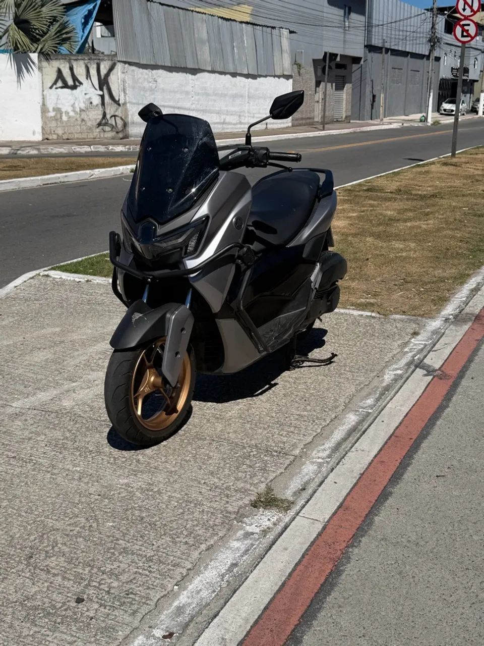 YAMARA NMAX - Foto 2