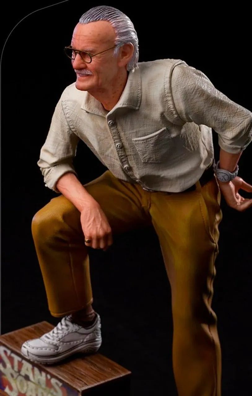 Stan Lee Regular - 1/10 - Iron Studios  - Foto 4