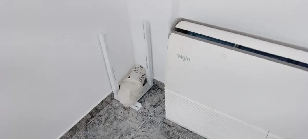 AR CONDICIONADO PISO TETO SPLIT PLUS 36.000BTUS