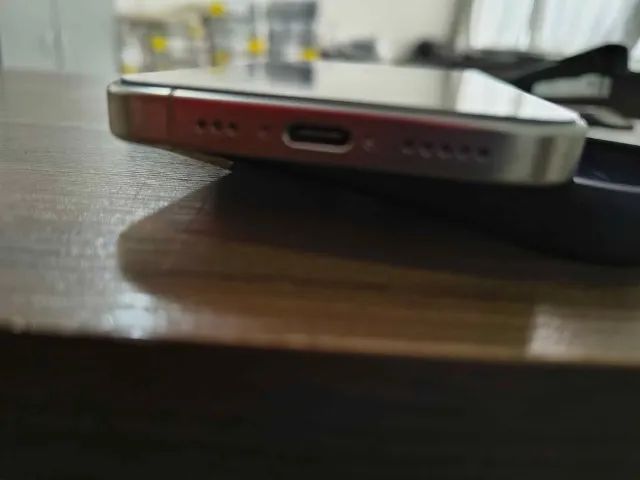 Iphone 16 Pró  - Foto 4