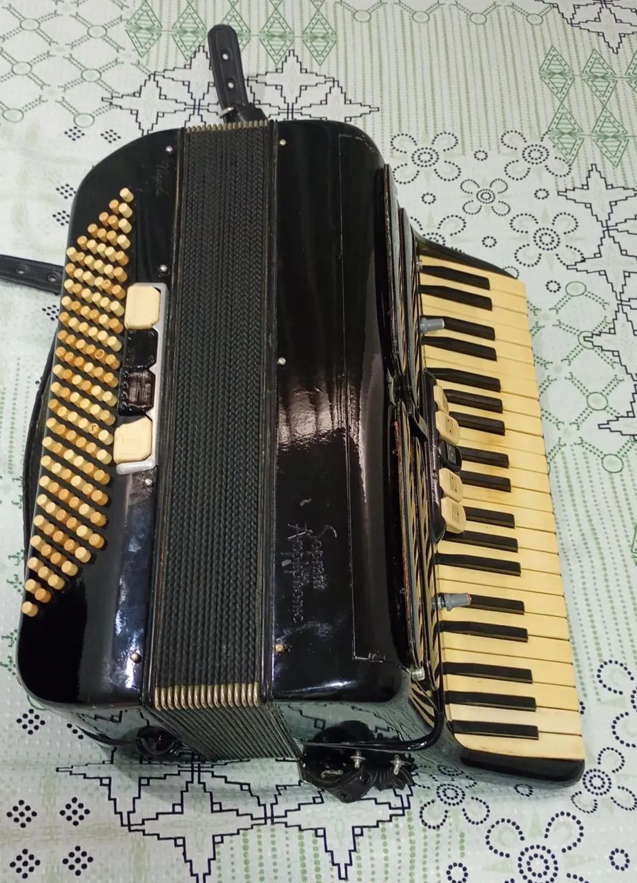 Sanfona Soprani Ampliphonic Italiana - Foto 3