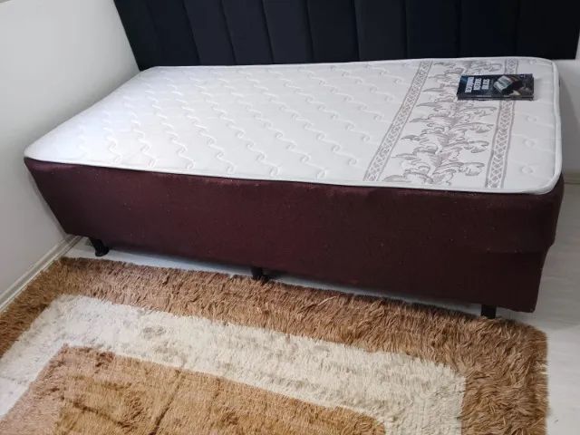 Cama Box Solteiro com Colchão - Excelente Estado 