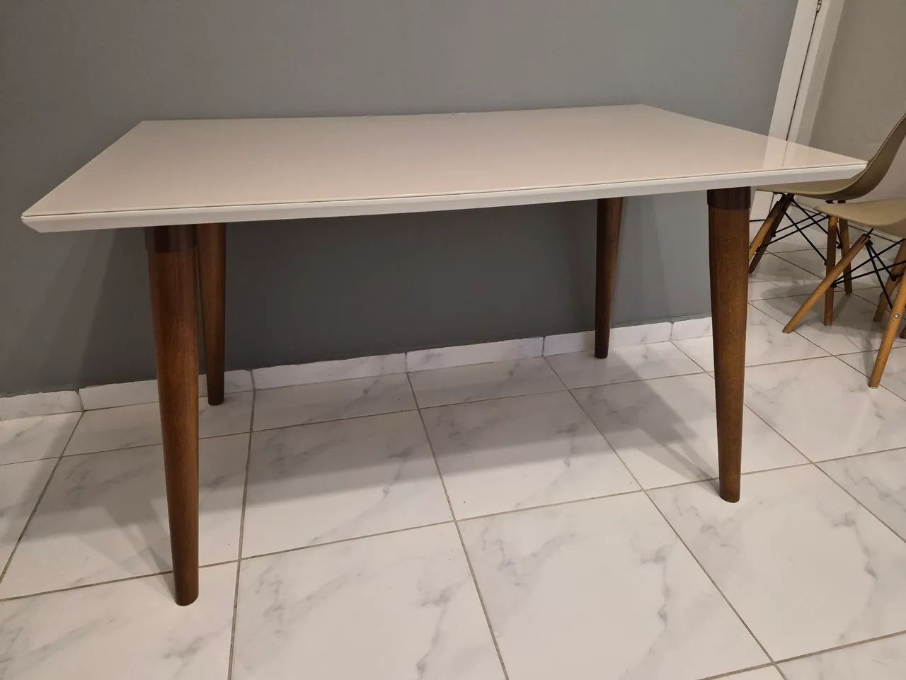 Mesa laca com vidro 1.30x80 