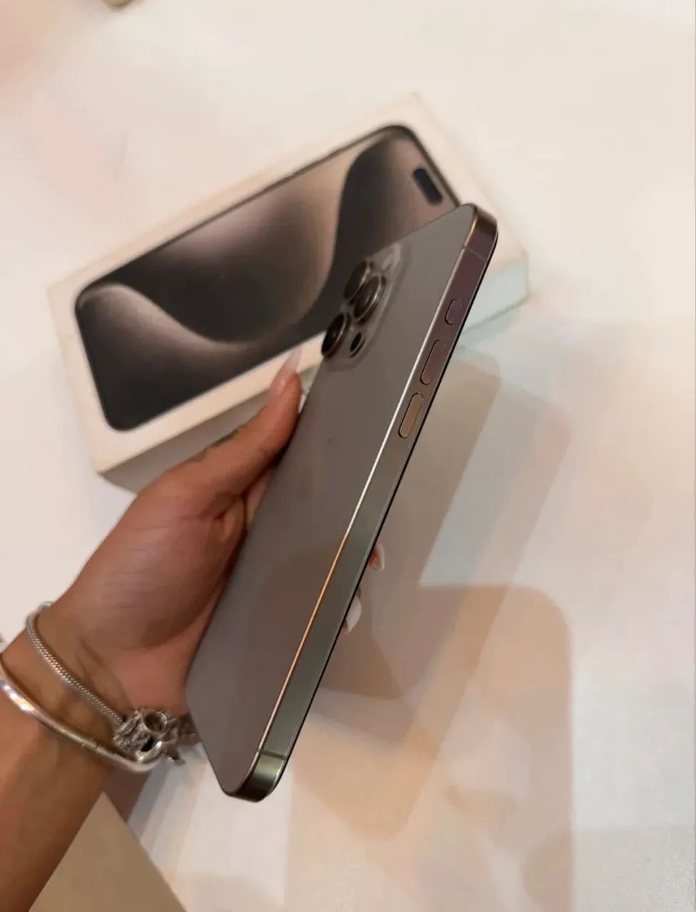iPhone 15 pro max 1tb - Celulares e Smartphones - Dionisio Torres