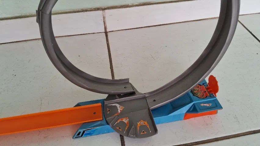 Pista Super Loop Hot Wheels - Foto 4