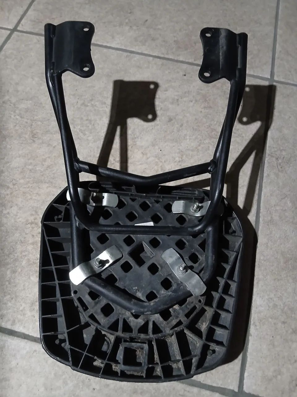 Churrasqueira e suporte givi 