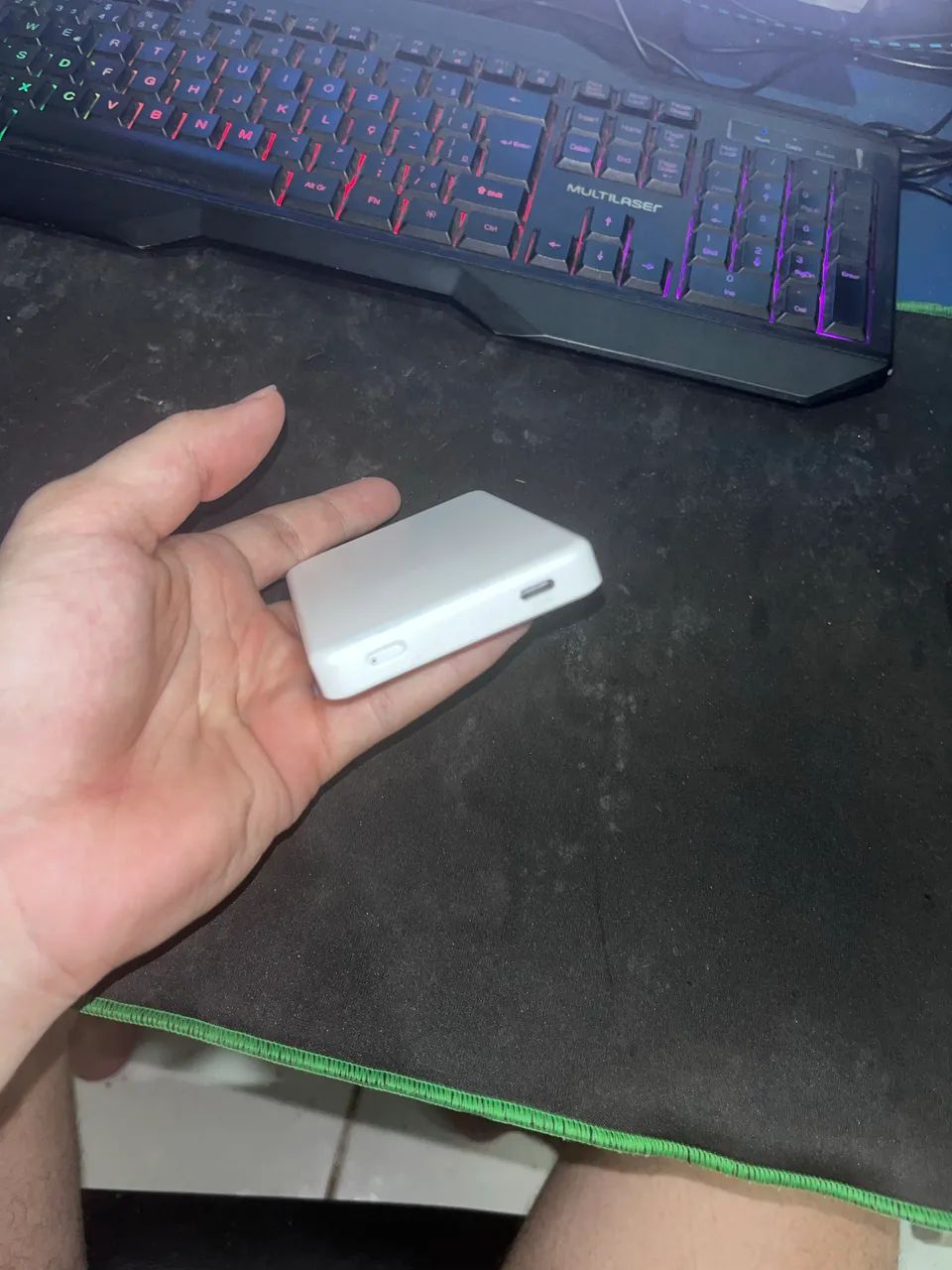 Power Bank Magnético Wireless 5000mAh - Portátil e Compacto - Foto 3