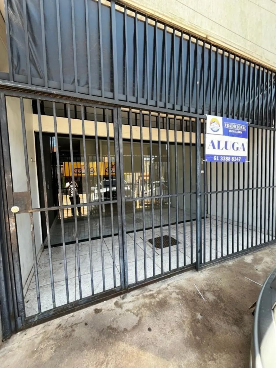 Alugo loja Quadra 2 Conjunto J - Vila Buritis 
