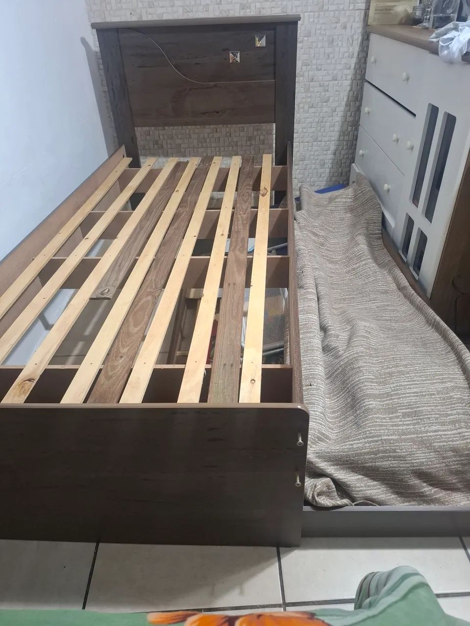 Bi cama solteiro 