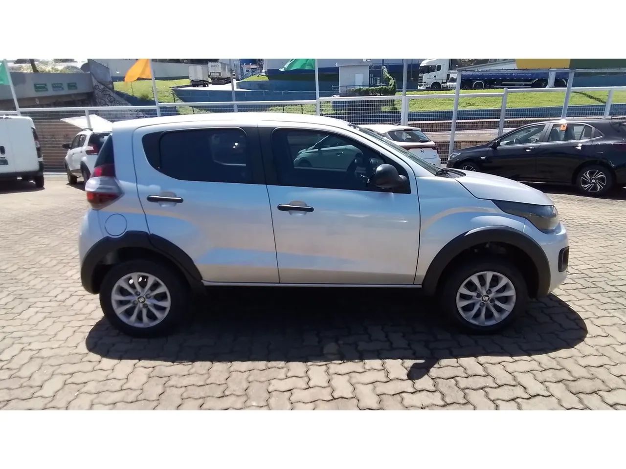 Fiat Mobi LIKE ON 1.0 Fire Flex 5p., foto 7 de 9