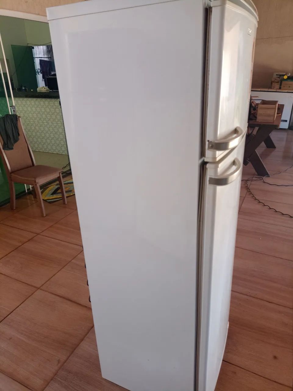 Vendo geladeira 110 volts - Foto 4