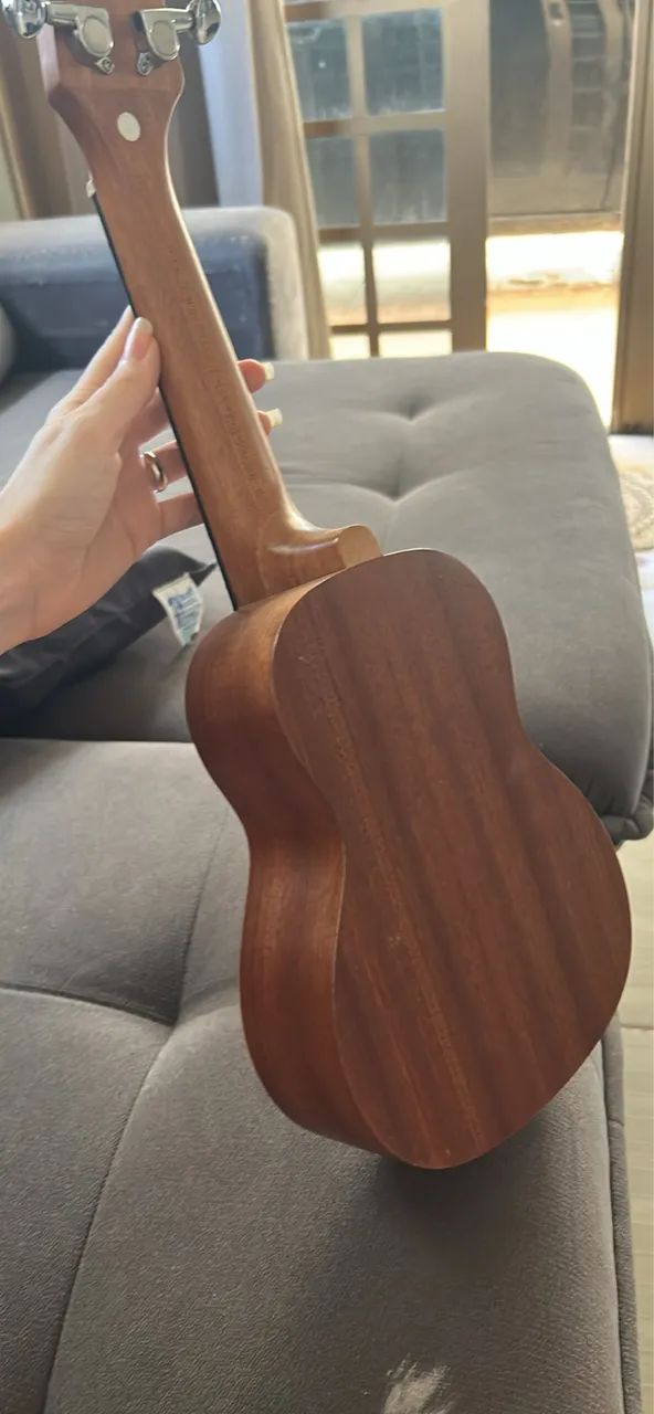 Ukulele tagima - Foto 2