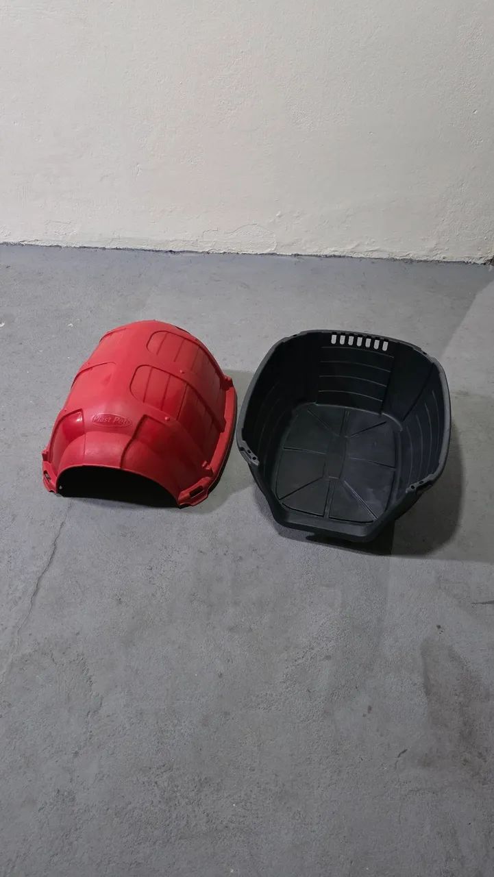 Casinha de cachorro N. 03 vermelha para pequeno médio porte 