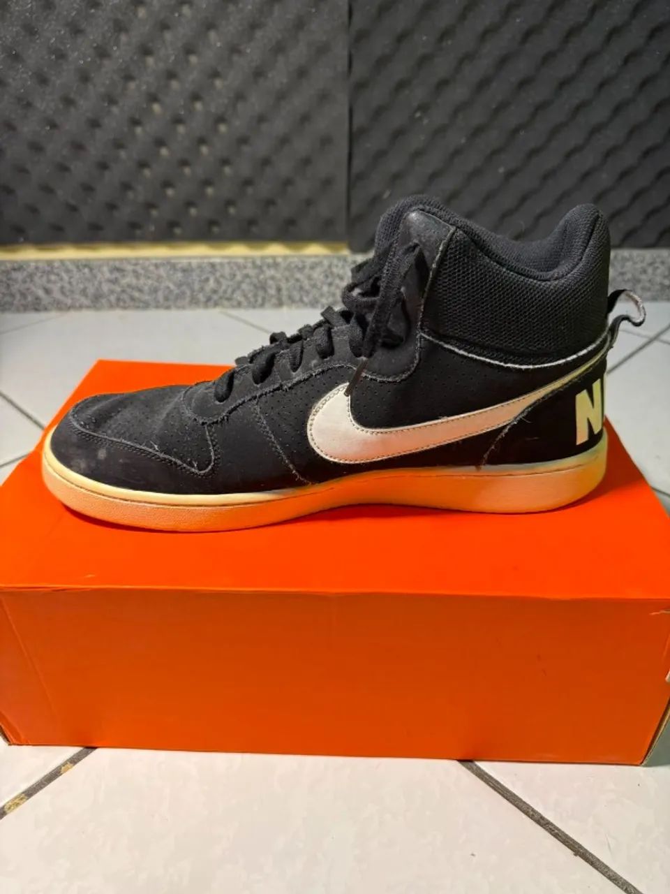 Nike Court Borough Mid Black Action Preto