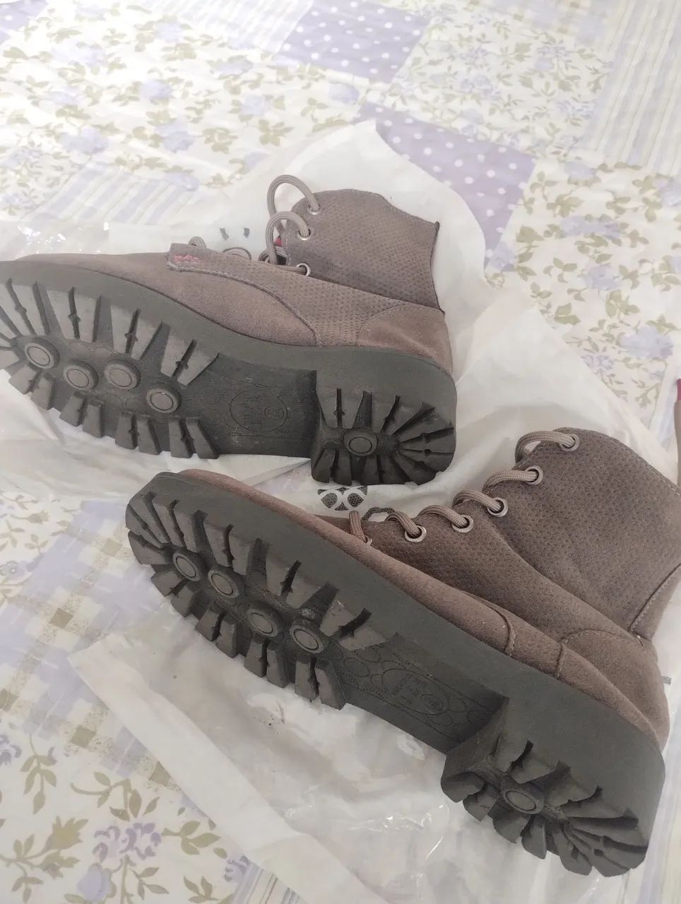 Bota coturno 